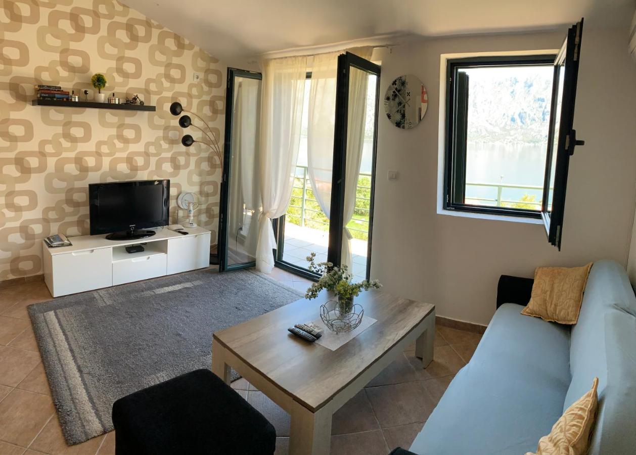 Apartman Barbara Kotor Dış mekan fotoğraf