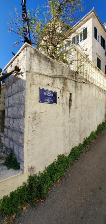 Apartman Barbara Kotor Dış mekan fotoğraf
